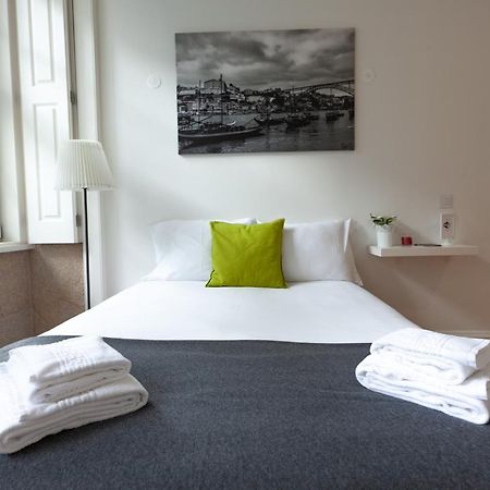 Oporto Invite S. Bento Studios Apartments ภายนอก รูปภาพ